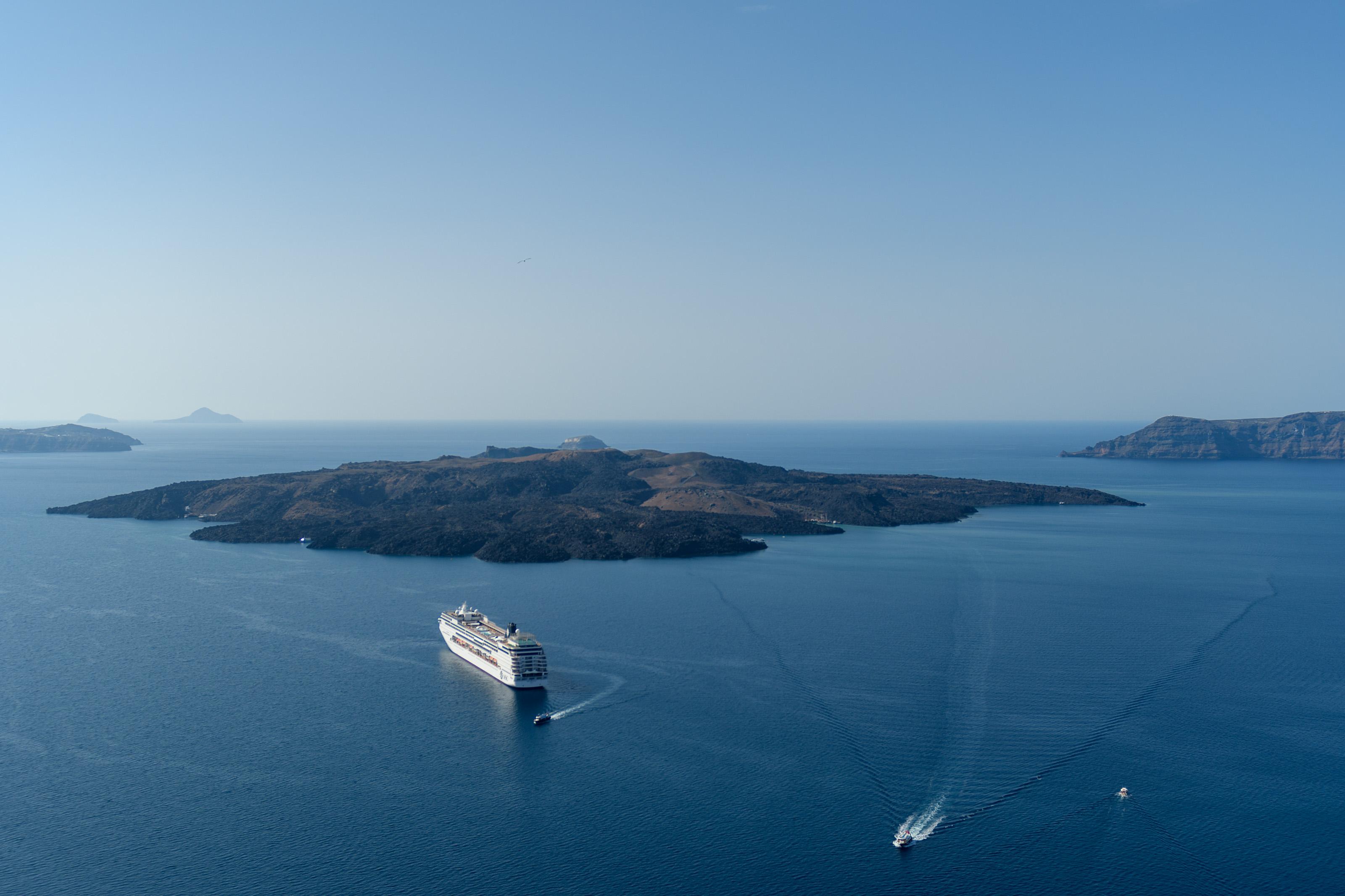 Nefeles Luxury Suites Firá Buitenkant foto